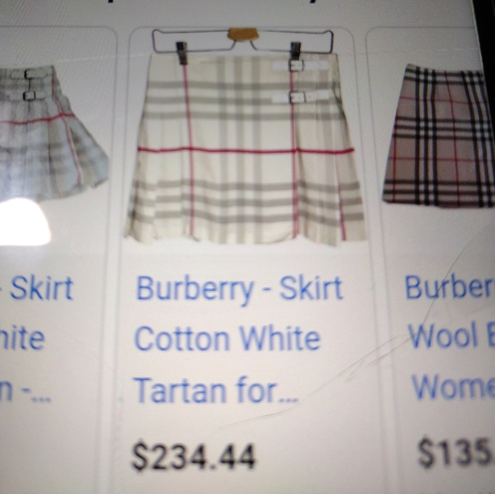Creamy White & Black Plaid Tartan Mini Seen Everywhere About Town🆕 Auction Item - Picture 4 of 11
